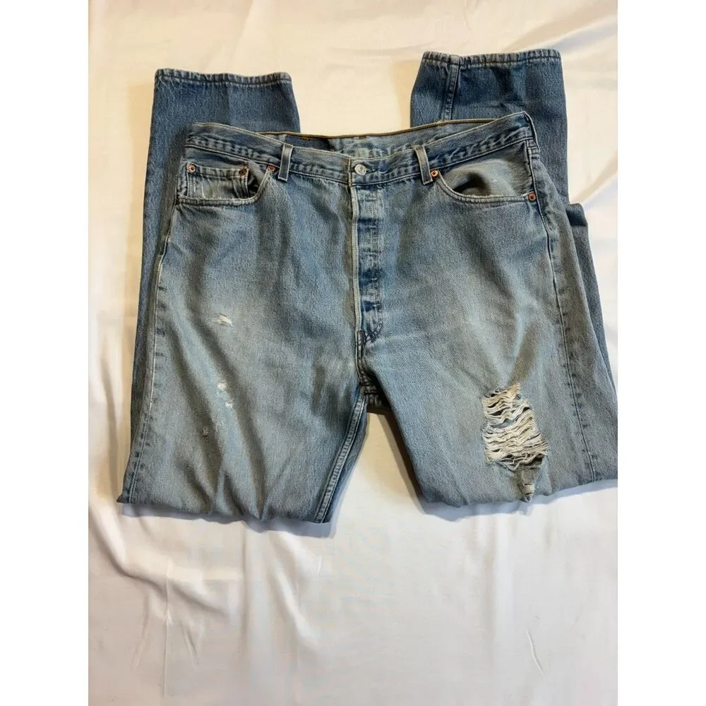 Levi’s 501 Men’s Jeans Size 40x34 Light Wash Distressed Straight Leg Vintage